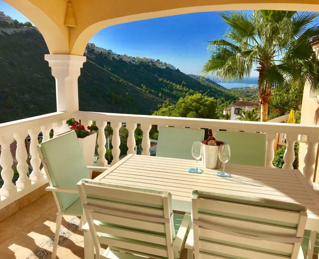Villa Guapa With Gym Aircon Wifi Морайра Экстерьер фото