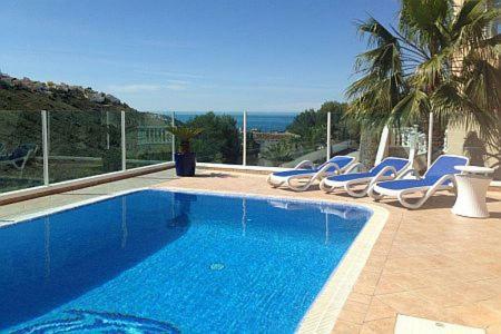 Villa Guapa With Gym Aircon Wifi Морайра Экстерьер фото