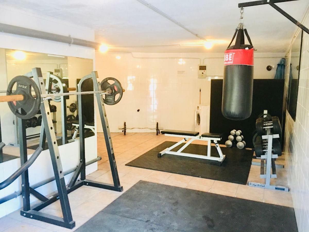 Villa Guapa With Gym Aircon Wifi Морайра Экстерьер фото